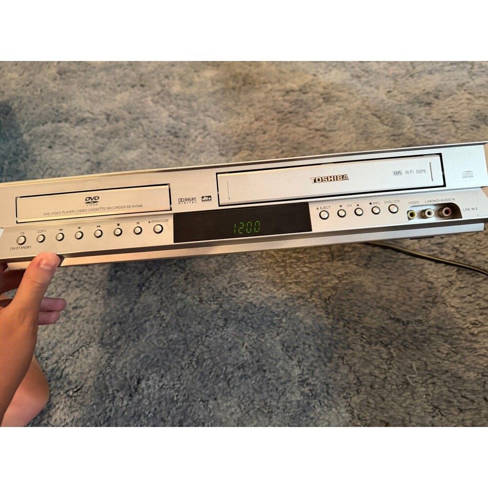 Toshiba DVD Player VCR Recorder VHS Player SD-KV540SU - Tested To Power - READ